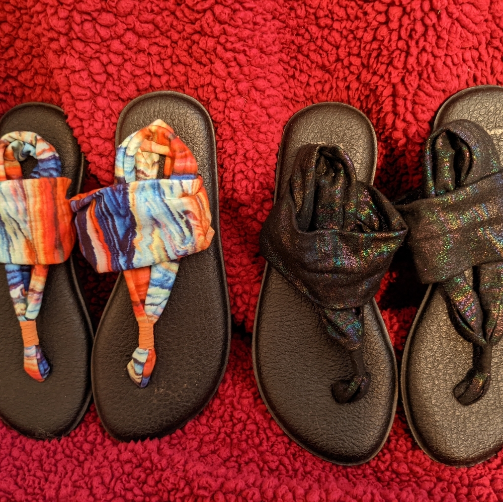 Sanuk Yoga Slings - 2 Pair